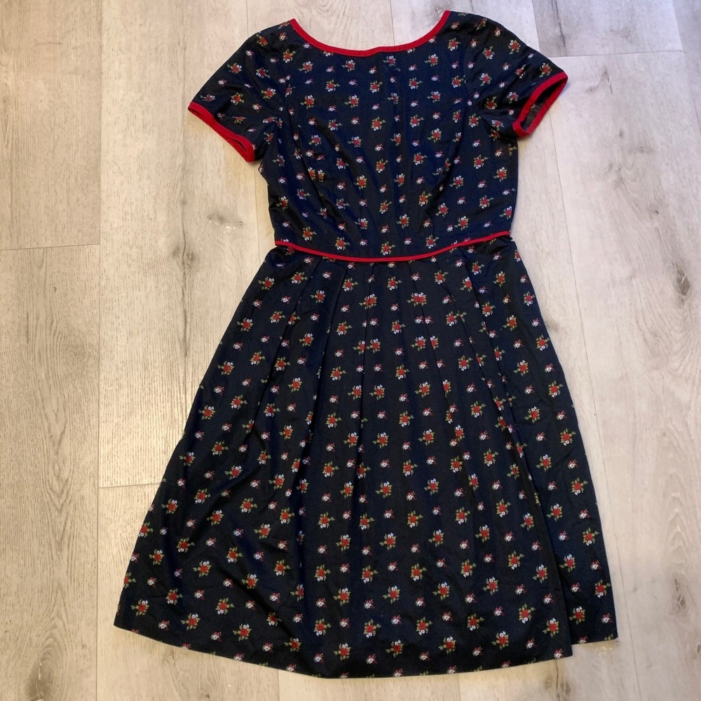 Brooks Brothers‎ Red Fleece Navy Rose Floral Print Fit & Flare Dress Sz 4